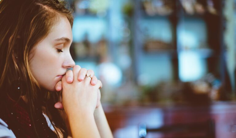 Pray for Others and Send Requests: New Website Brings People Together Through Prayer