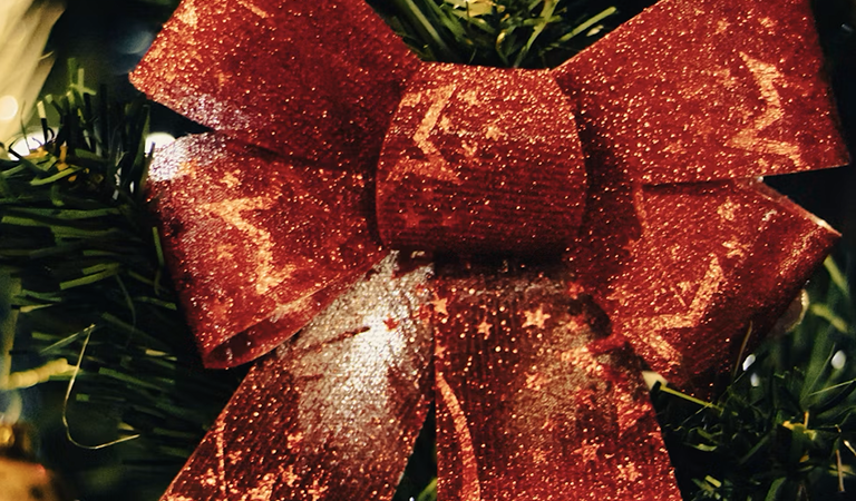 How to Help Altadena Residents This Holiday Season