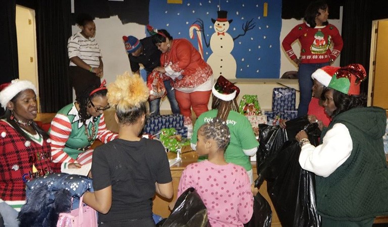 JADASA Joy Brings Holiday Cheer to Families Impacted by Domestic Violence