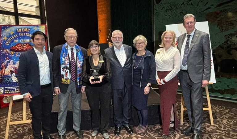 St. Louis’ Circus Lady Named Ambassador by World Circus Federation!
