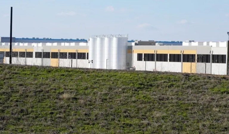 A subdivision struggles with the massive data center moving in next door