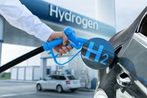 The Future of Fuel: How Gasoline, Electricity, and Hydrogen Are Redefining Mobility