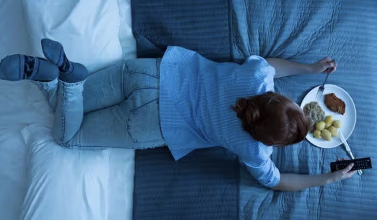 Is It Bad to Eat Before Bed? Understanding the Impact of Late-Night Eating