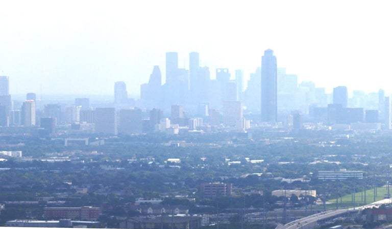 In Houston’s Fifth Ward, Residents Fight for the Right to Breathe