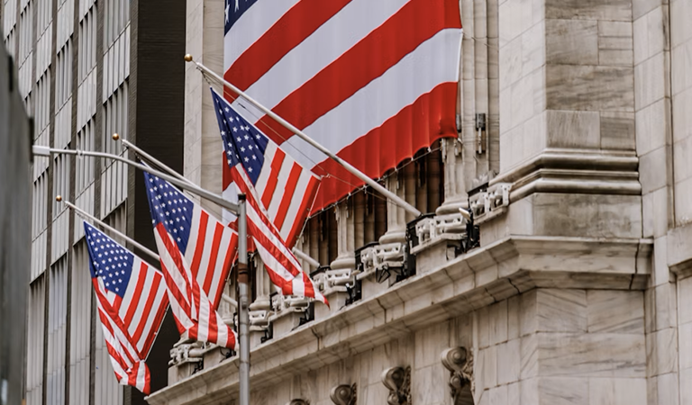 Top World News Stories: DHS Shutdown Ends, Surgeon General Shake-Up and Recession Fears