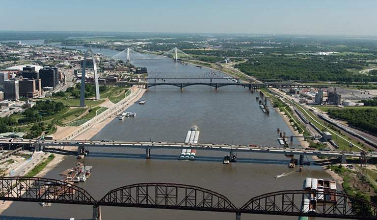Public and Private Sector Collaboration Keep Freight Moving on Inland Waterways