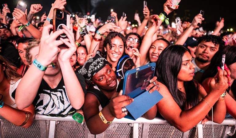 Things To Do In Chicagoland: Charli XCX at Lollapalooza, a Historic Yankees-Cubs Showdown, and Fireworks Cruises: The Ultimate Chicago Summer Rampage!