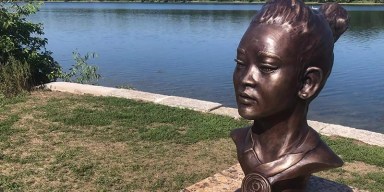 Recovered bronze bust of Olympic gymnast Suni Lee after being found by Saint Paul police.
