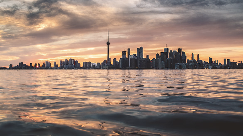 Top World News Stories: U.S. Border and Social Policy Shift: ICE Raids, Lake Ontario Chaos, and the $17 Billion Meta Reckoning