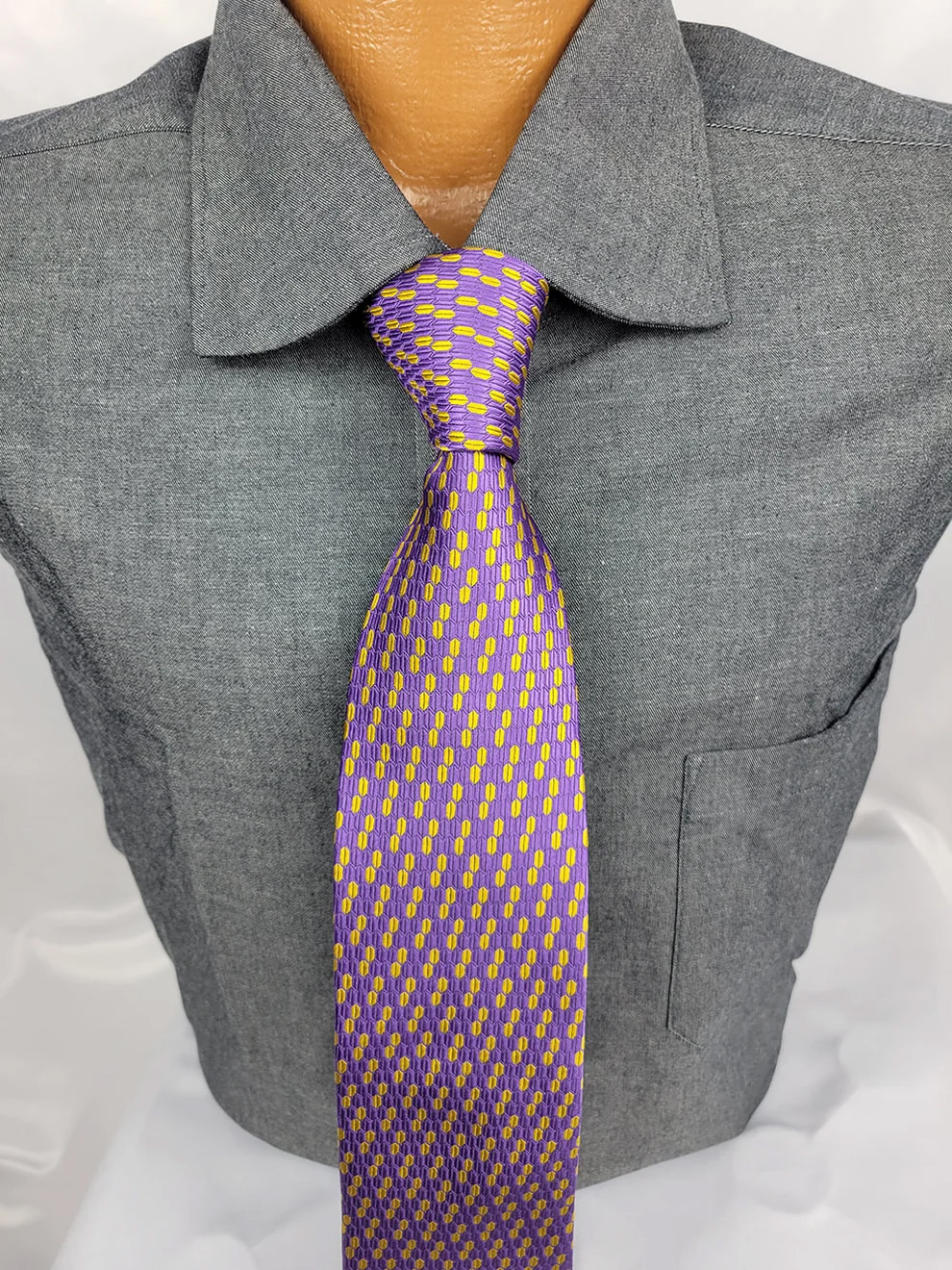 Omega Four Dots Tie