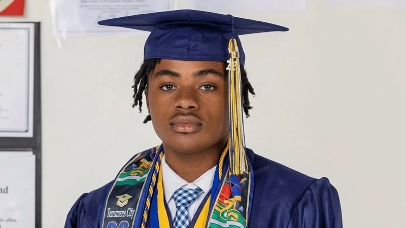 Portrait of Pierre Damas Bel, a 20-year-old Haitian neuroscience student in Springfield, Ohio.