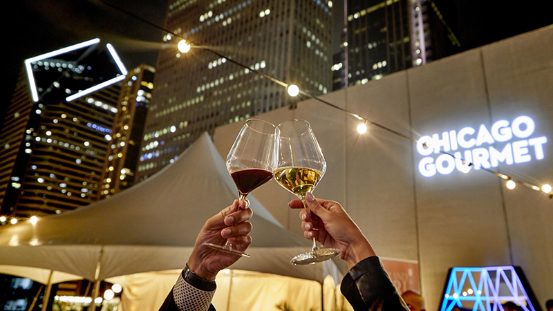 Things To Do In Chicagoland: Wrigleyville Wing Battles, Millennium Park Wine Pours, and Wild Prairie Hikes: 3 Wildly Different Chicago Fall Escapes