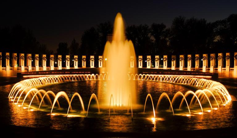 Things To Do In D.C.: The Pwer Broker Playbook: Cracking Open Buffalo Nite, Moonlight Monuments and Pixal Fest in 7 Days