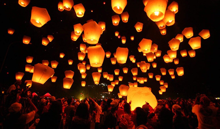 Things To Do In St. Louis: Pumpkins, Radiant Lanterns, and Small-Town Magic: 3 Unmissable Missouri Gatherings Kicking Off Fall