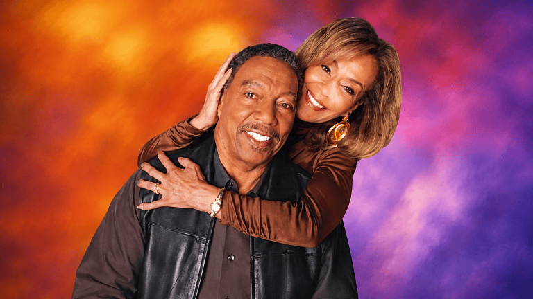 DiSC Plus: Billy Davis & Marilyn McCoo Revive Classic with “Just the Two of Us” – A Must-Listen Duet!