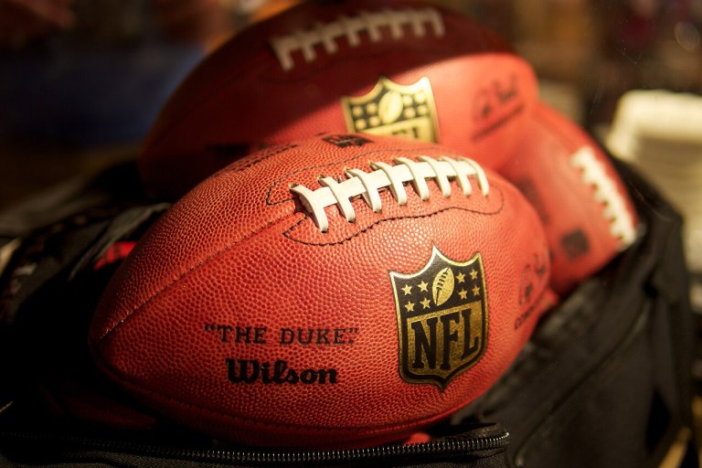 DiSC Sports: NFL Week Predictions and Analyzing Key Matchups in a Thrilling Week  7