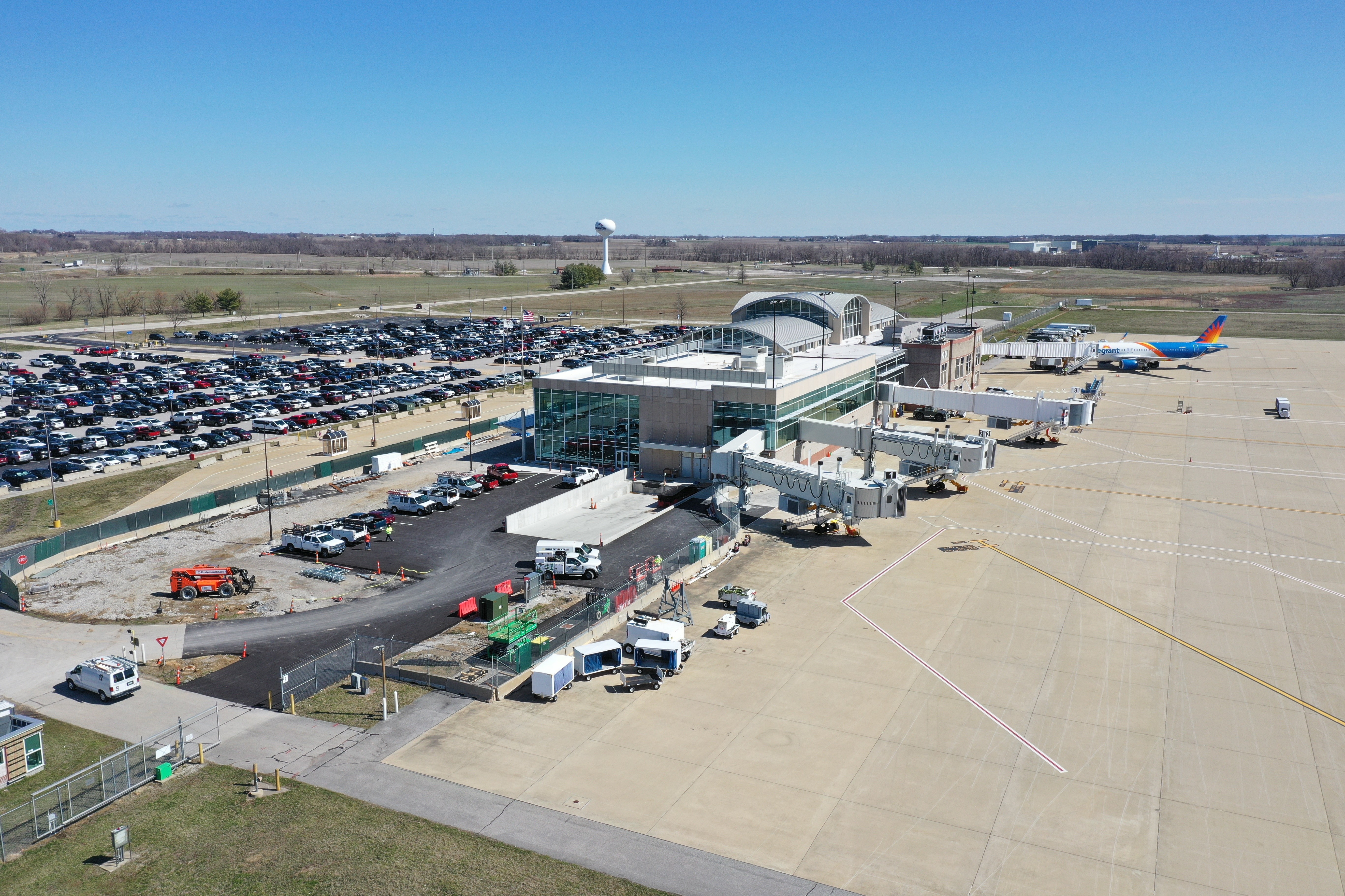 MidAmerica St. Louis Airport Named Primary Airport of the Year by IDOT