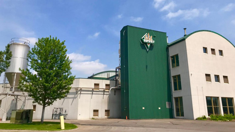 Feds Sue St. Paul Over Officer Masks, Ellison Guards Children’s AI Data and Summit Brewing Escapes Foreclosure: Minneapolis and St. Paul’s Week In Review